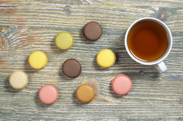 Macaroons and tea