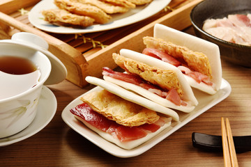 Taiwanese cuisine-Honey ham with crispy  cracker wrapped in thin bread