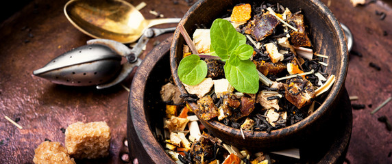 dry leaves of fruit tea