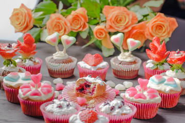 muffins festive,baking for Valentine's Day,The 14th of February,muffins for holidays,muffins for Valentine's Day,muffins with the symbolism of the heart,homemade baking,muffins decorated,muffins with 