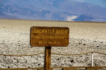 Fotobehang Badwater Basin Sign © srogiers