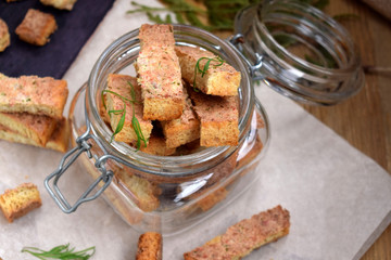 Croutons made of white bread with flavour of shrimps, crabs or fish. Homemade snacks