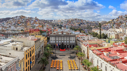 Fototapeta premium Panoramic view of historical downtown of Las Palmas - Capital of Gran Canaria in Spain