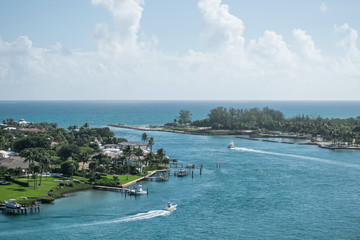 HAZY OCEAN VIEWS © Tiffany Clapp 