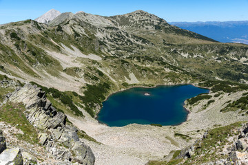 Fototapeta na wymiar Amazing Landscape with Tevno vasilashko lake, Pirin Mountain, Bulgaria