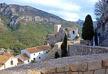 Fototapeta na wymiar The castle of Guadelest in Spain