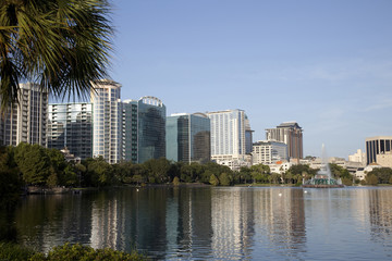 Fototapeta na wymiar Orlando Skyline from Lake Eola
