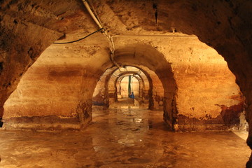  Roman galleries