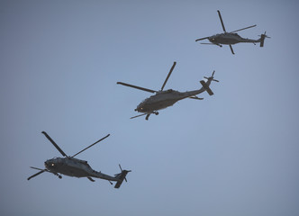 helicopter auto rotates in safely