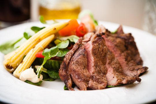 Entrecote with salad