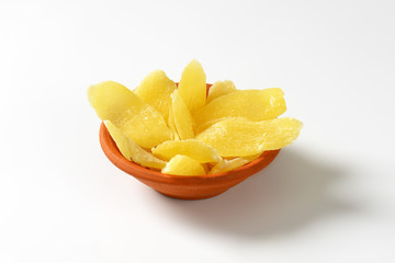 Dried pineapple slices