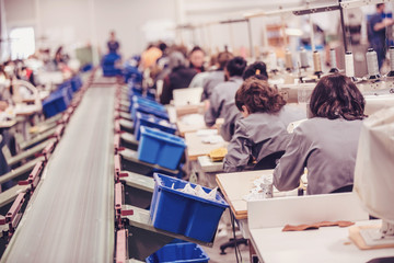 machinery and conveyor belts used in shoe manufacturing