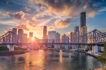 Fototapete Australien Brisbane. Stadtbild der Skyline von Brisbane, Australien mit Story Bridge während des dramatischen Sonnenuntergangs.