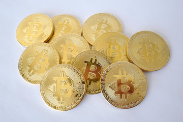 10 bitcoins
