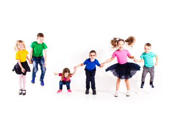 Obraz premium The happy kids jump
