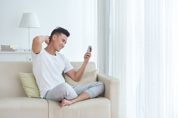 Obraz premium Checking messages