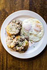 biscuits and gravy with eggs