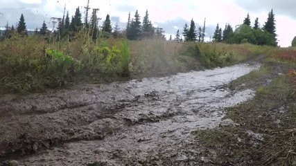 4 Wheeler Puddle Splash