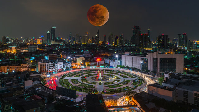 super blood moon on the city