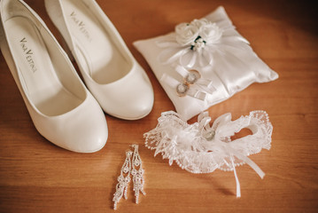 White set of the bride