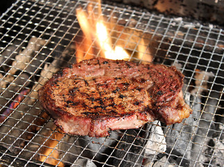炭火ステーキ