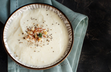 Creamy cauliflower soup