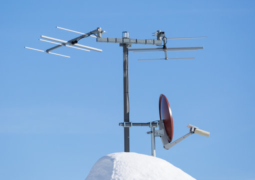 TV Empf&auml;nger mit Antenne