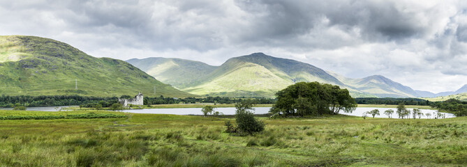 kilchurn panorama © photonik87