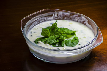 fresh, vegetarian, vegetable, food, green, bowl, healthy, white, salad, meal, cream, herb, dinner, diet, dish, leaf, spinach, plate, yogurt, mint