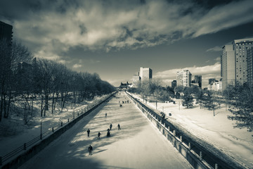 OTTAWA, ONTARIO / CANADA - JANUARY 28  2018: PEOPLE SKATING IN DOWNTOWN OF OTTAWA.