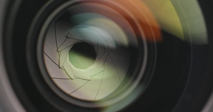 Camera zooming lens