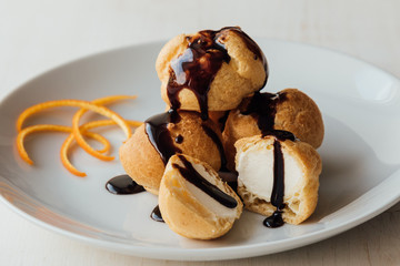 profiteroles with chocolate glaze