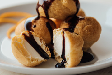 profiteroles with chocolate glaze