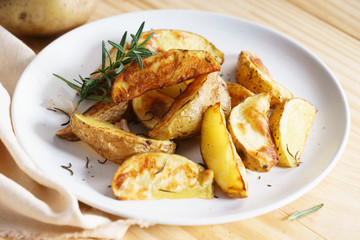 rosemary roasted potatoes