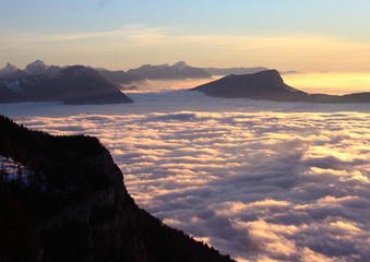 des montagnes ou des &icirc;les ?