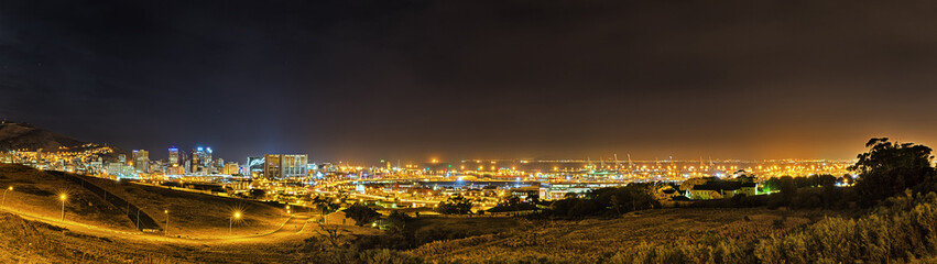 Panorama von Kapstadt - Blick Richtung Hafen
