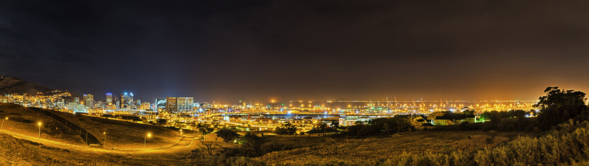 Panorama von Kapstadt - Blick Richtung Hafen