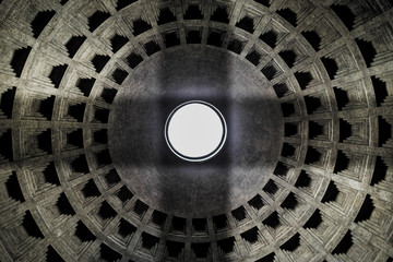 Pantheon interno della cupola