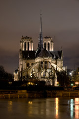 Fototapeta na wymiar Cathédrale Notre dame de Paris