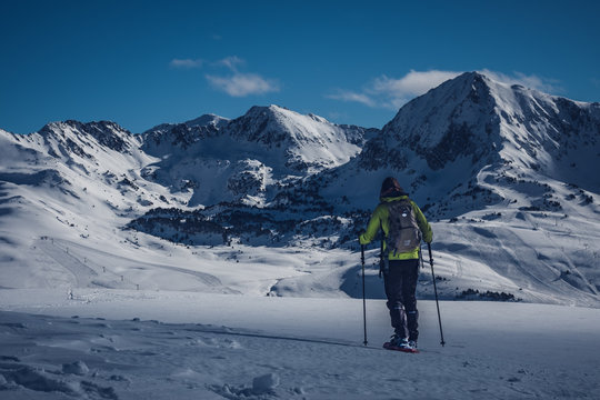 Trekking en raquetas por la nieve
