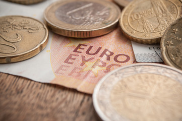 euros en billets et pièces de monnaie