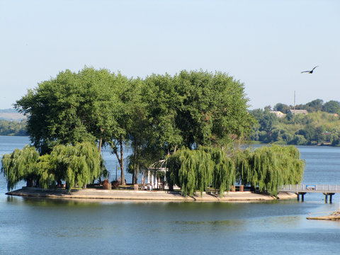 Island Ternopol