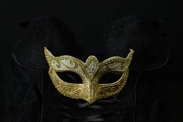 Dessous_Maske © Kurt