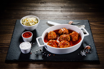 Roasted meatballs and vegetables