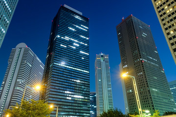 Fototapeta na wymiar 東京 西新宿の高層ビル群 夜景