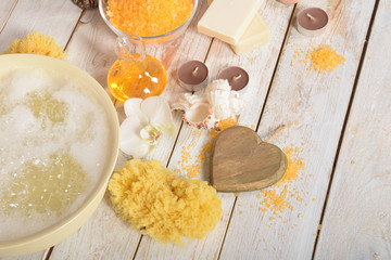 a surprise for Valentine's day a relaxing bath in fruit salt for a bath