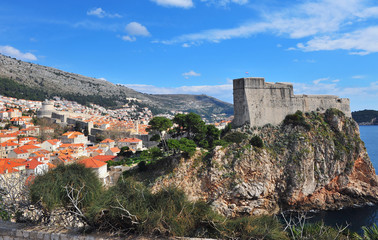 Fototapeta na wymiar Medieval fortress and Dubrovnik old town