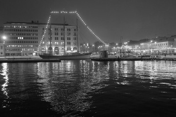 Oldtimer in Helsinki's harbour