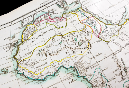 Carte g&eacute;ographiqe ancienne d'Afrique du Nord et du Maghreb, dat&eacute;e de 1785