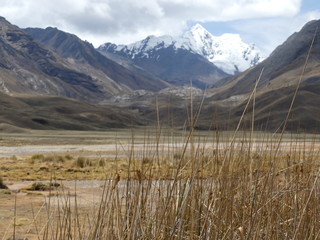 Glacier de Pastoruri &agrave; Huaraz dans la Cordill&egrave;re des Andes au P&eacute;rou